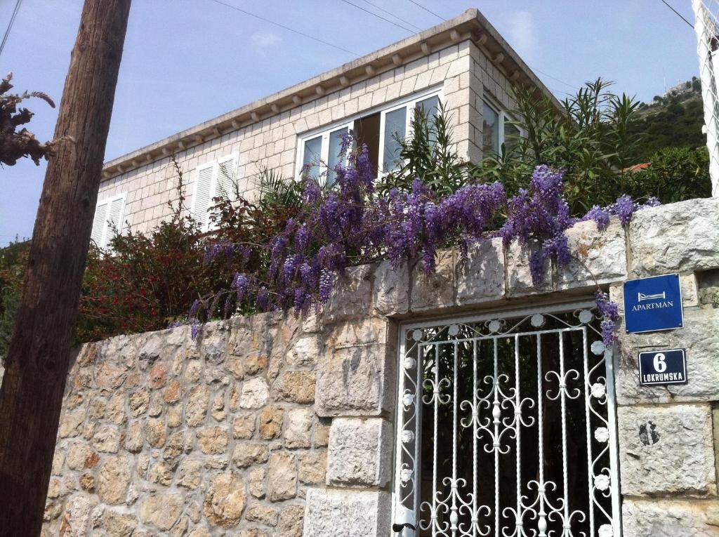 Apartments Jelen Dubrovnik Luaran gambar
