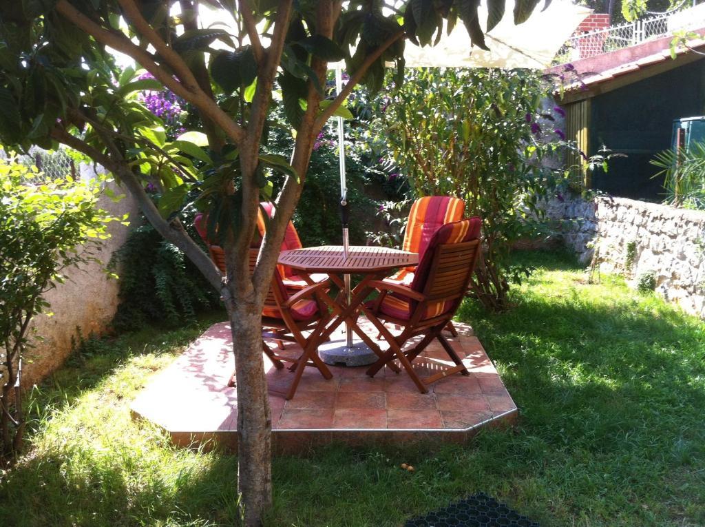 Apartments Jelen Dubrovnik Luaran gambar