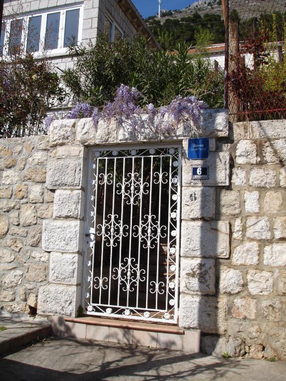 Apartments Jelen Dubrovnik Luaran gambar